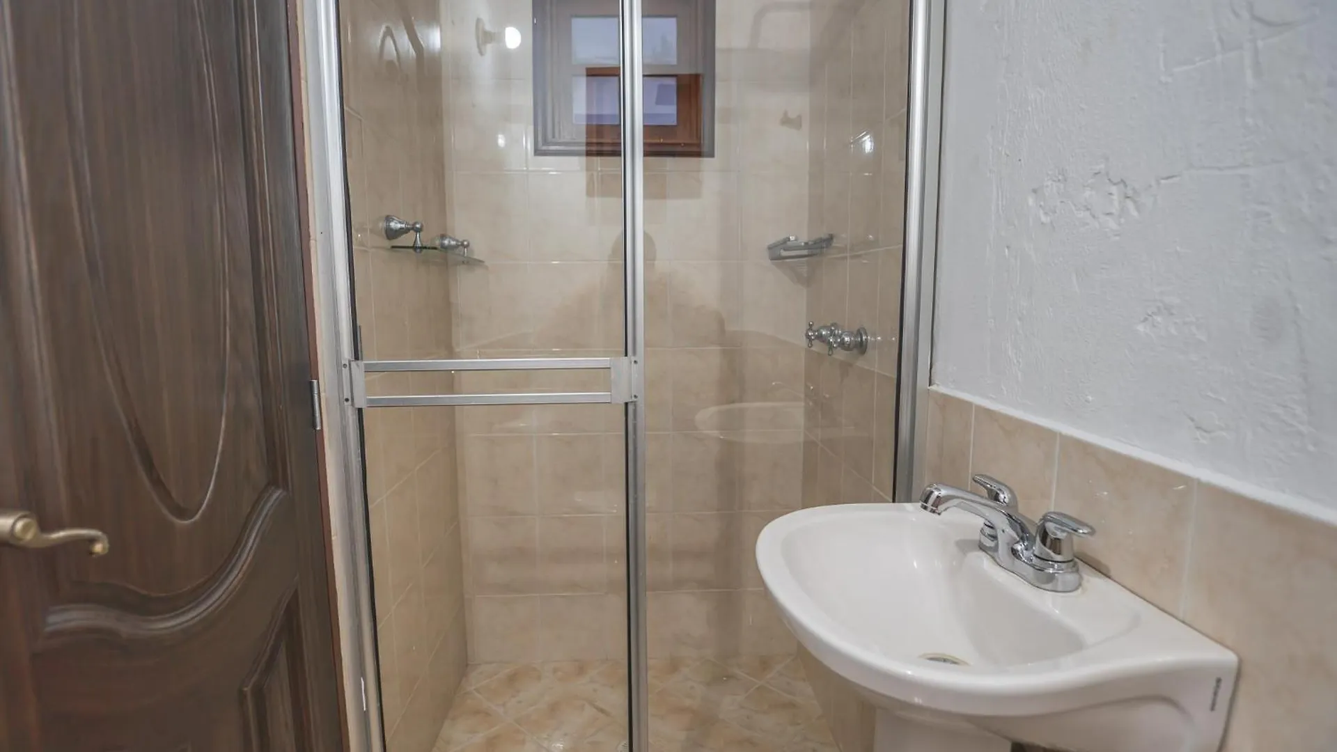 Premium Mansion in El Poblado Nightclub, Maid & Pool Villa Medellin 0*,  Colombia