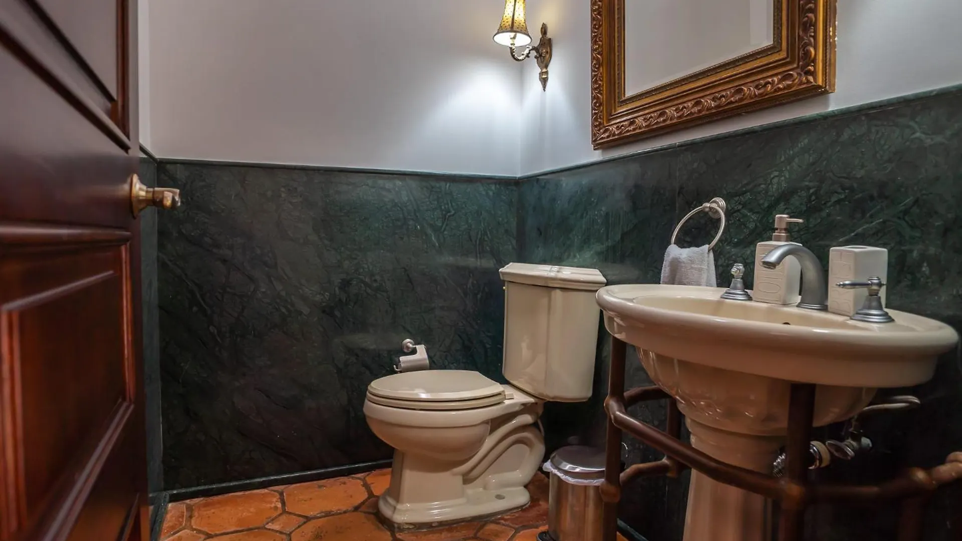 Holiday home Premium Mansion in El Poblado Nightclub, Maid & Pool Villa Medellin Colombia