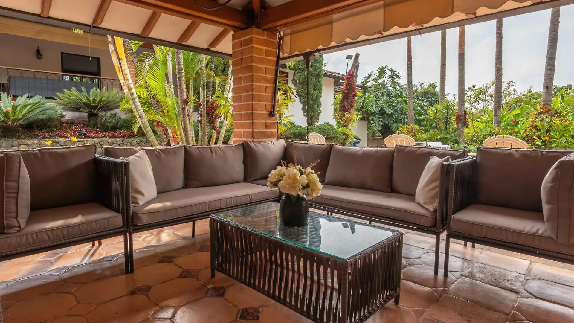 Premium Mansion in El Poblado Nightclub, Maid & Pool Villa Medellin Colombia
