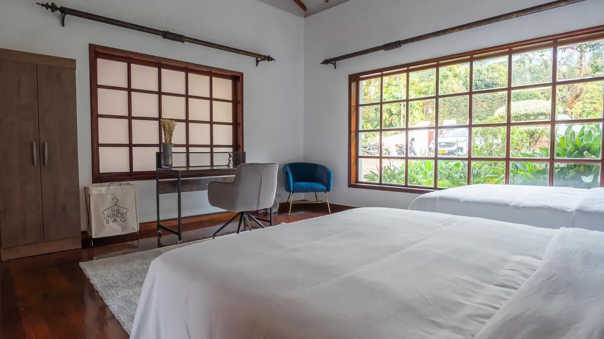 Premium Mansion in El Poblado Nightclub, Maid & Pool Villa Medellin