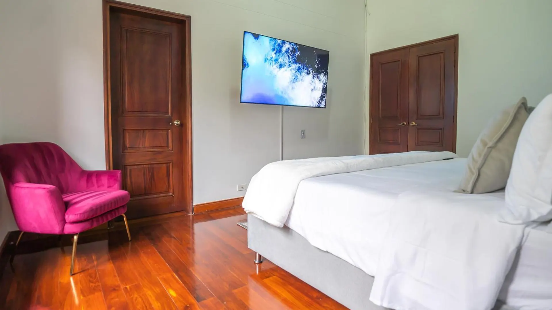 Holiday home Premium Mansion in El Poblado Nightclub, Maid & Pool Villa Medellin Colombia